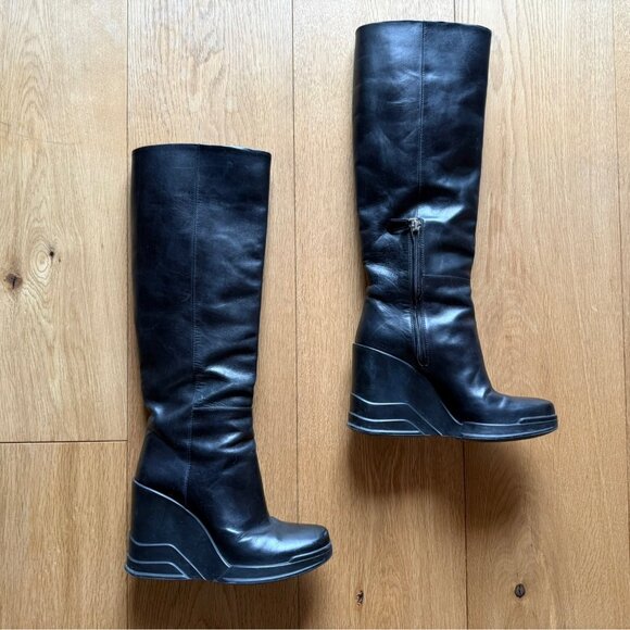 How. cool!!! Tall Prada boots, 35 - Picture 5 of 13